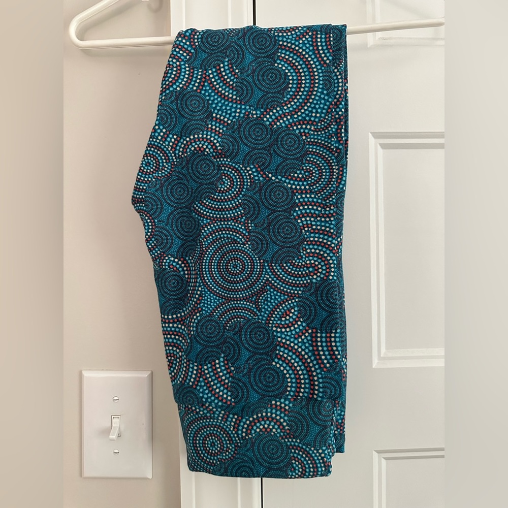 LuLaRoe Patterned Leggings